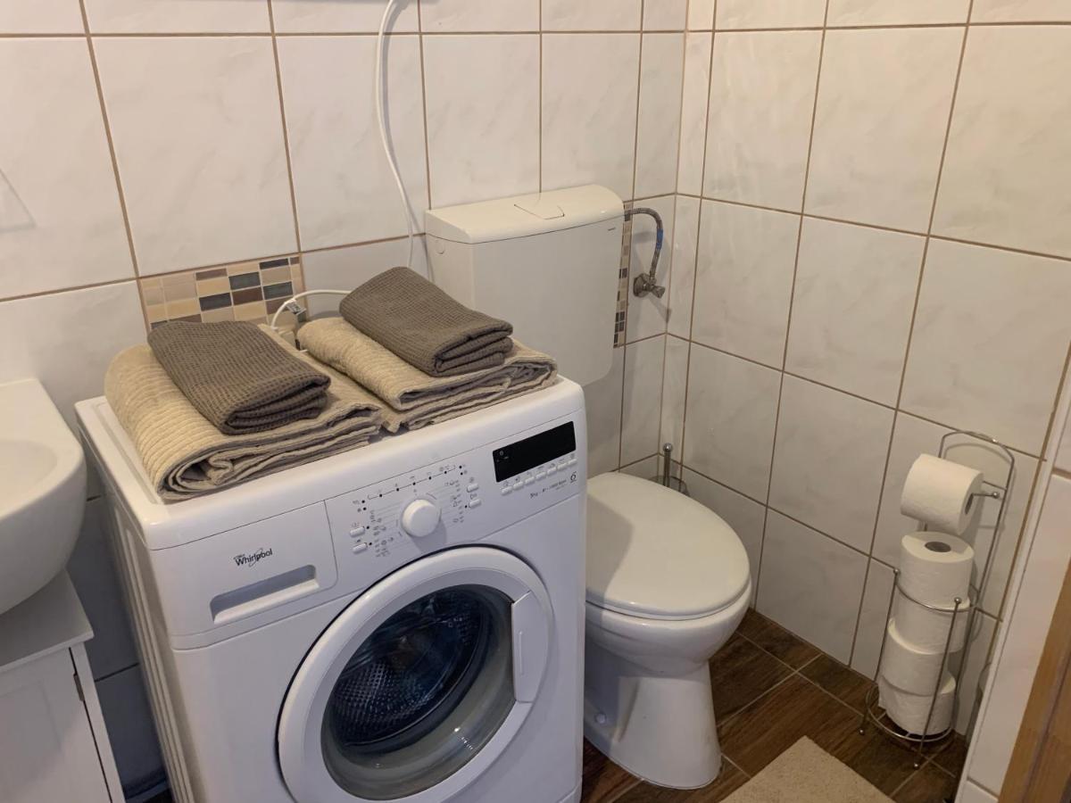 Studio77 Apartman Apartment Sopron Exterior photo