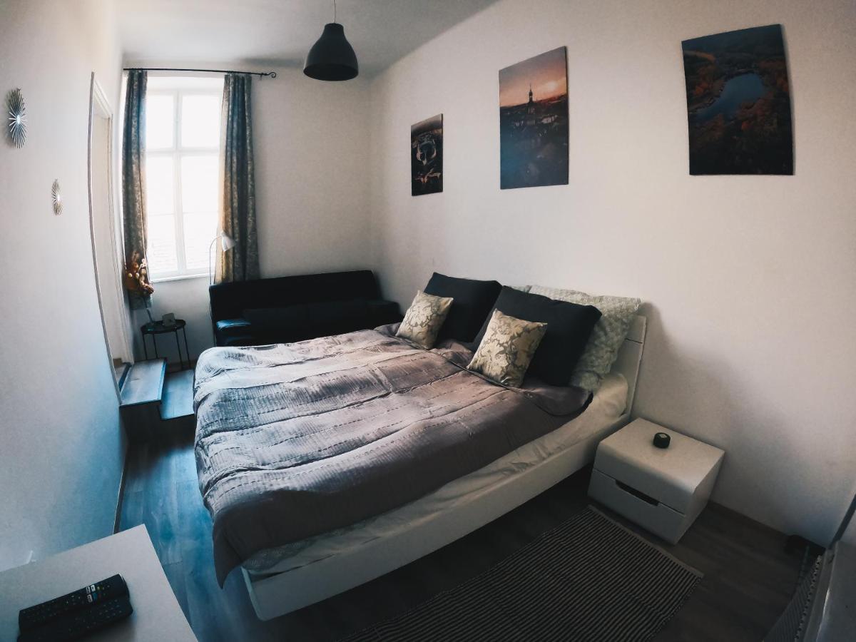 Studio77 Apartman Apartment Sopron Exterior photo