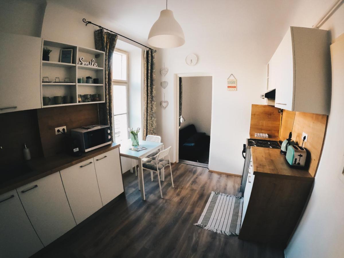 Studio77 Apartman Apartment Sopron Exterior photo
